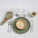 Kuvert 3-rättersmiddag Stengods grönt/sand - Bild 2